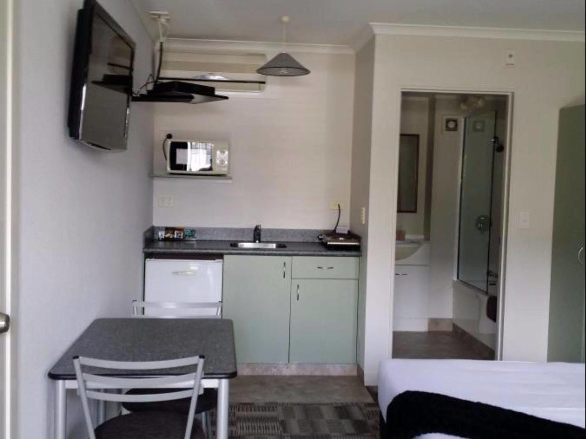 Asure Abode On Courtenay Motor Inn New Plymouth Exterior foto